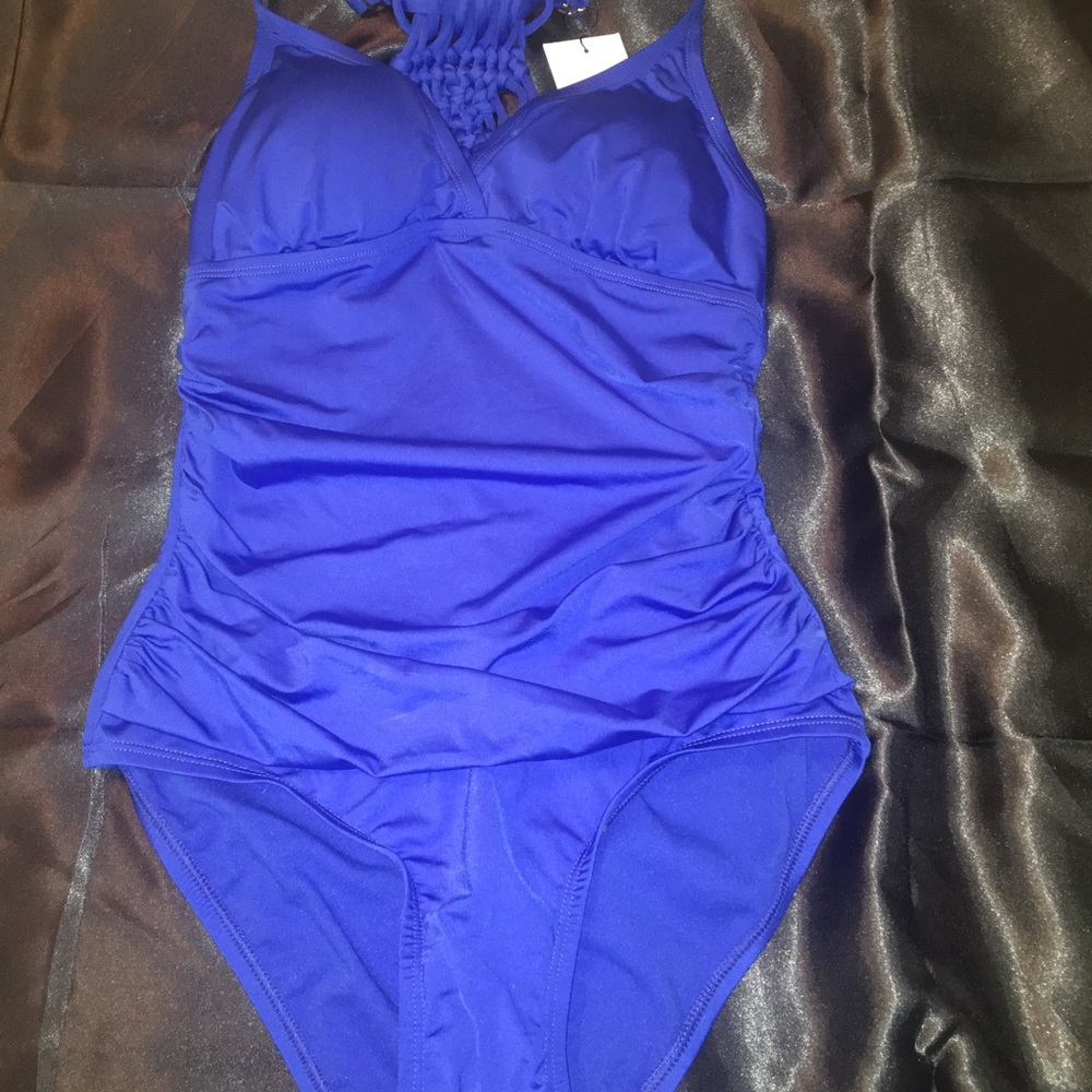 Swim suit! One piece. Beautiful!  Sz